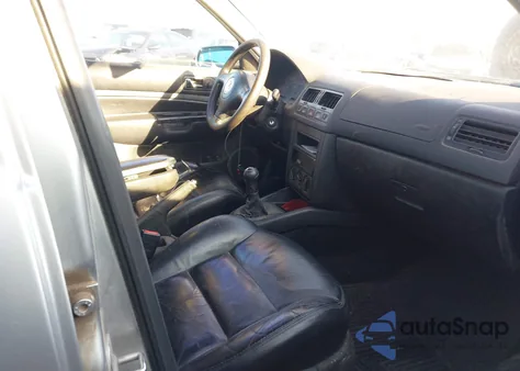 2000 Volkswagen Jetta Gls из США, поврежденный, VIN 3VWSA29M6YM135822